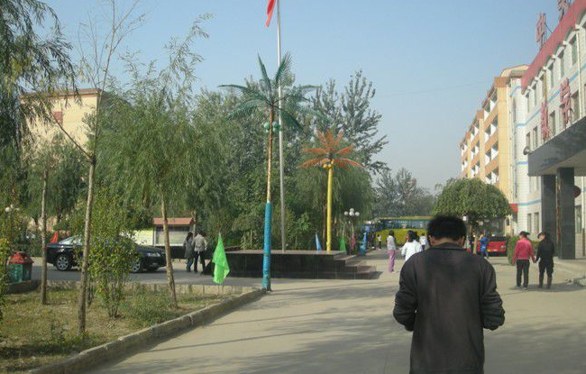 石家莊中美經(jīng)貿(mào)學(xué)校怎么樣 石家莊中美經(jīng)貿(mào)學(xué)校怎么樣