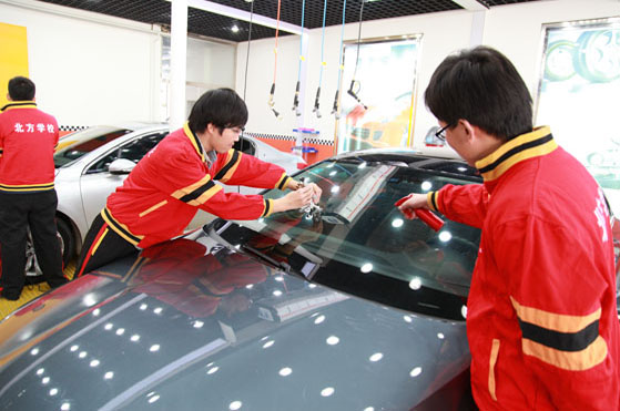 蘭州北方汽修專(zhuān)修學(xué)校招生簡(jiǎn)章 蘭州北方汽修專(zhuān)修學(xué)校招生簡(jiǎn)章