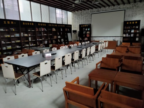 保定萬維科技技工學(xué)校 保定萬維科技技工學(xué)校